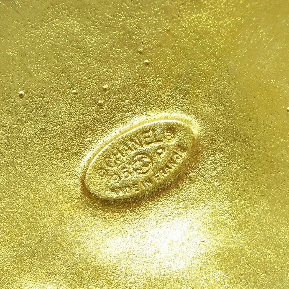 Auth Chanel Heart Brooch Gold - Picture 2 of 5